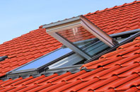 Studfold roof window